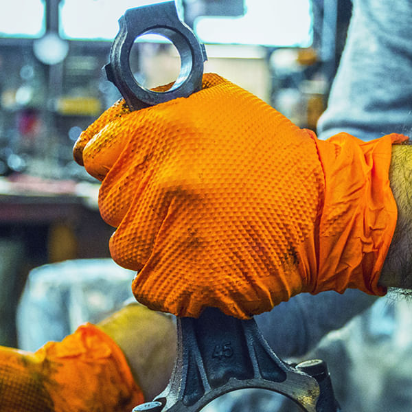 GLOVES_image_d